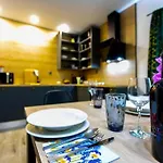 Coastal Urban Nest * Makarska