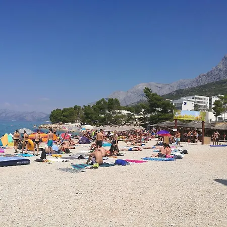 Coastal Urban Nest Apartment Makarska