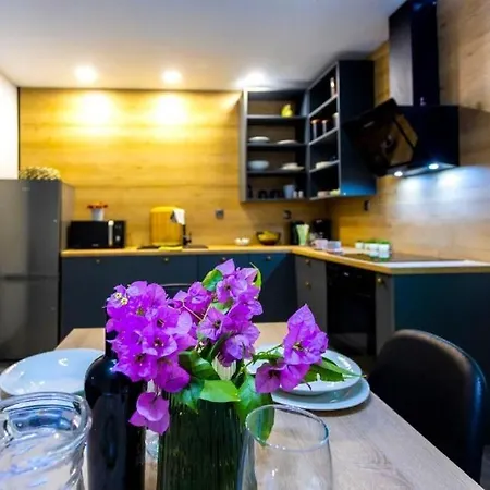 Apartman Coastal Urban Nest *
