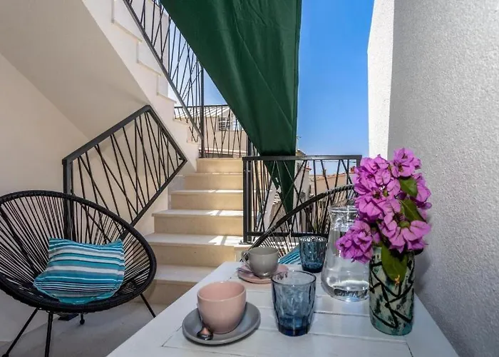 Apartman Coastal Urban Nest